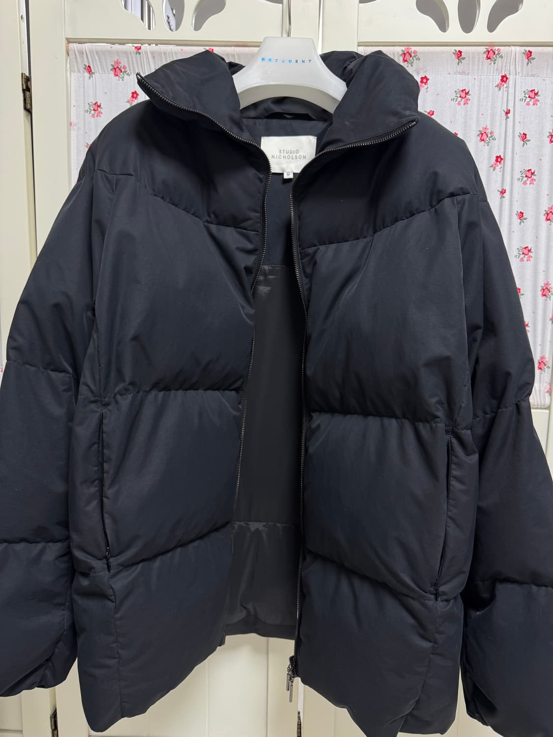 스튜디오 니콜슨 Oject 패딩 M 상품이미지1