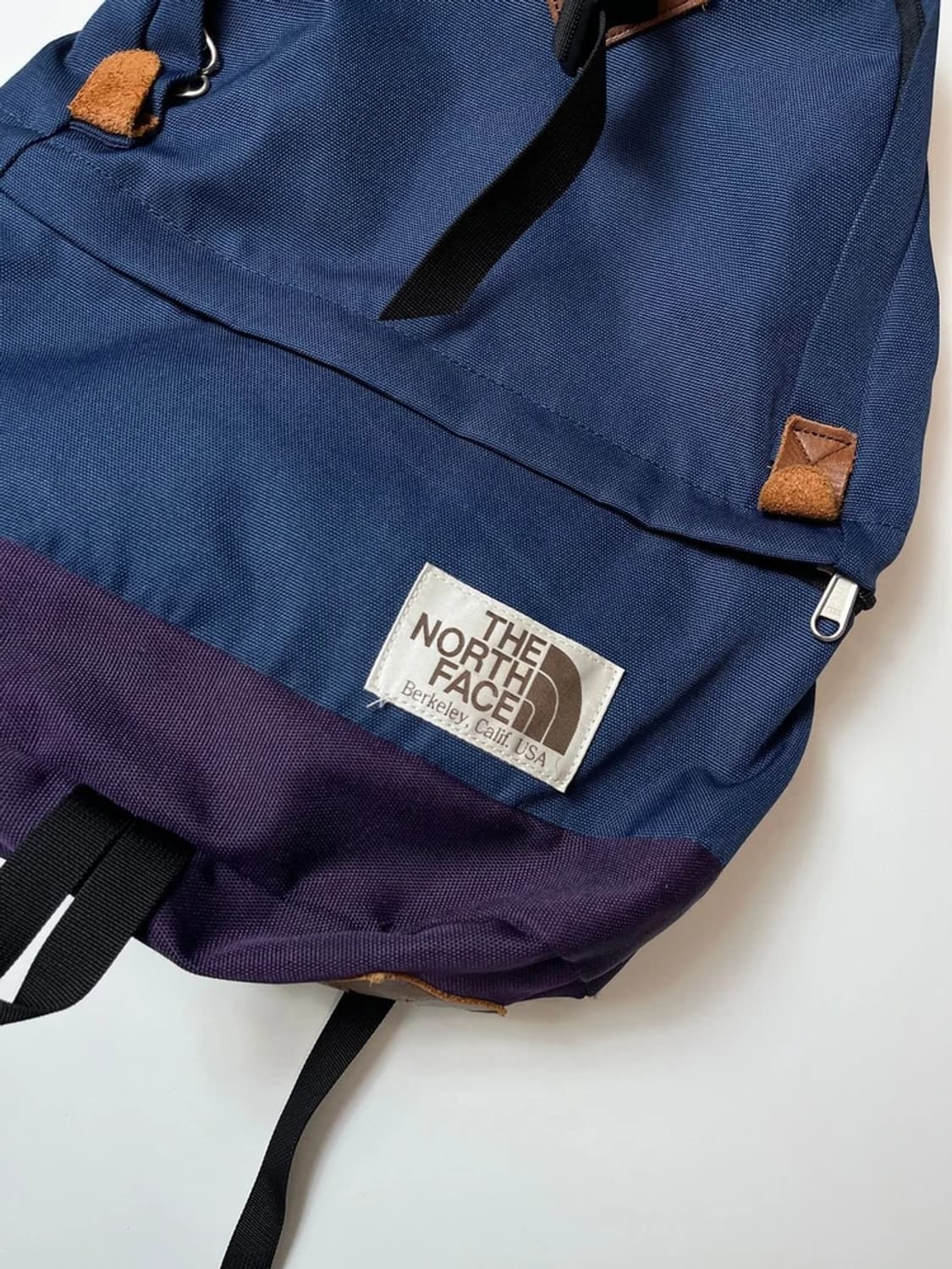 노스페이스 퍼플 배색 21L 백팩 Q1378 상품이미지3