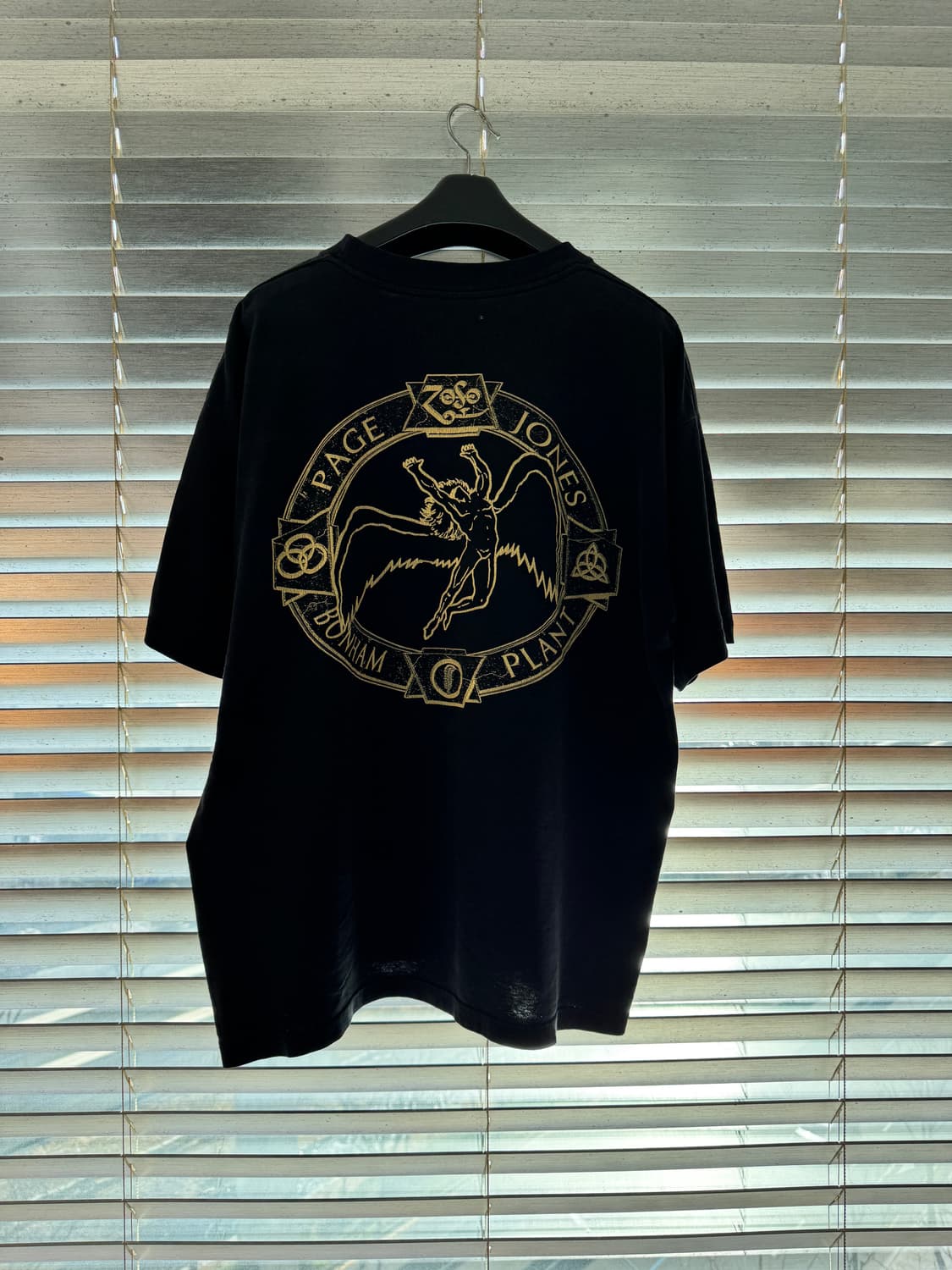 90s 레드 제플린 밴드티 (윈터랜드) 상품이미지2