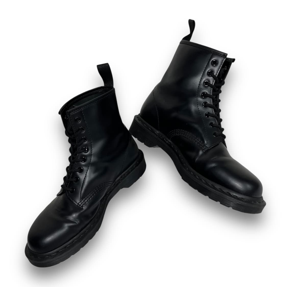 Dr. Martens 8-Hole Mono Dark Boots 상품이미지3
