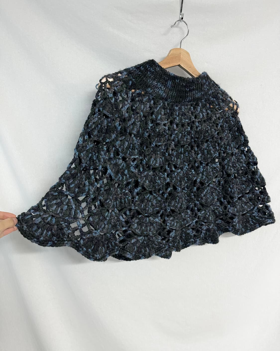 핸드메이드 하프 넥 니트 케이프 상품이미지6