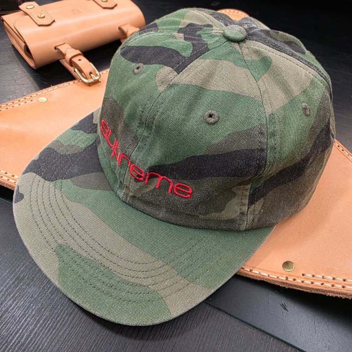 Supreme Compact logo 6패널 카모 Cap 상품이미지4