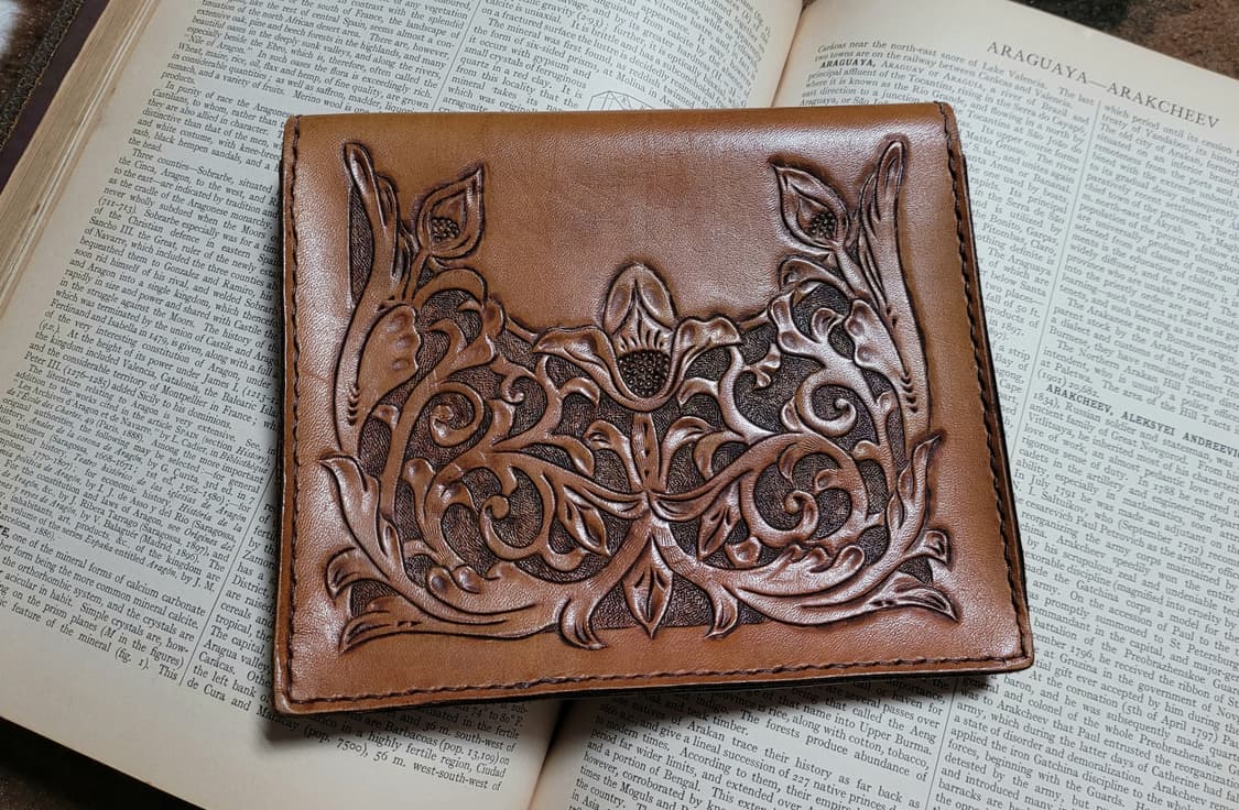 일본 공방 핸드메이드 가죽 카빙 파우치(19*16) 상품이미지3
