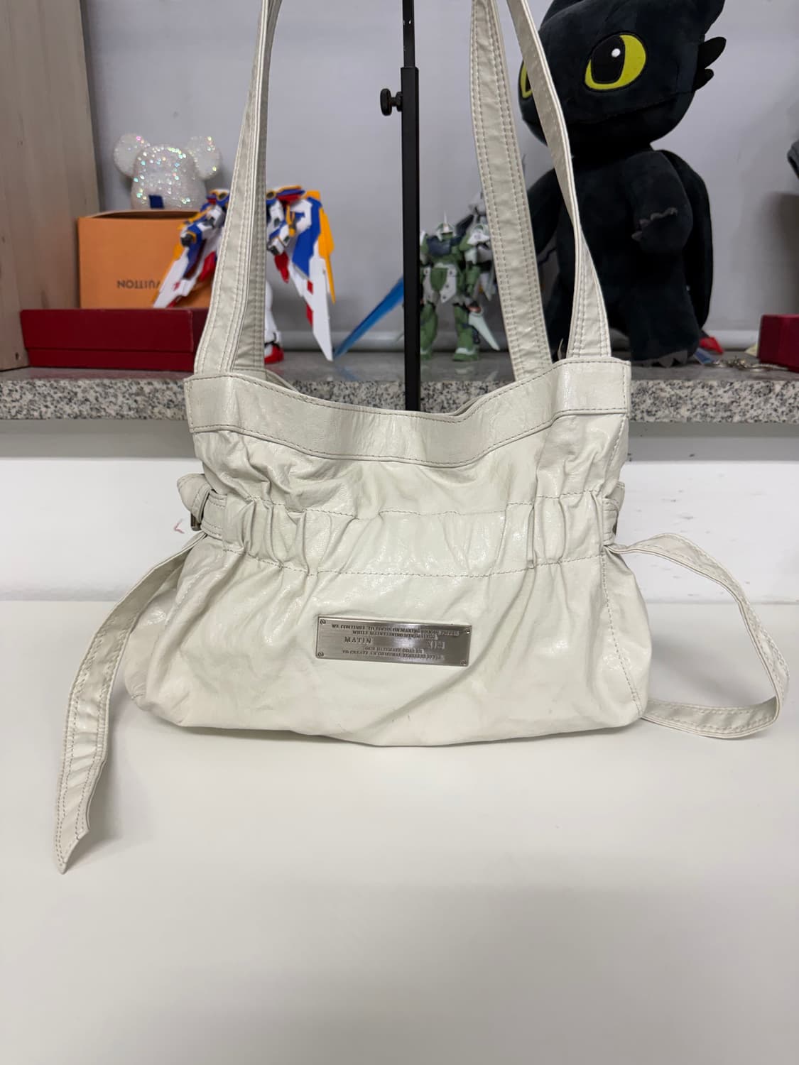 정품) 마뗑킴 셔링 숄더백  상품이미지1