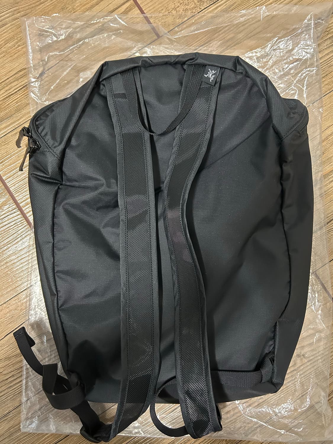 아크테릭스 헬리아드 15 백팩 블랙 상품이미지6