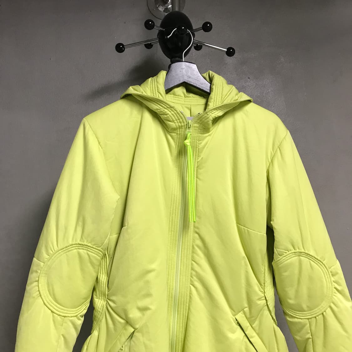 이세이 미야케 패딩 2(W) 상품이미지2