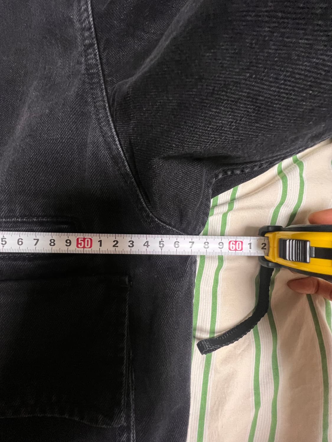 [L] 르메르 박시 데님 자켓 블리치 블랙 ssense 익스클루시브 상품이미지9