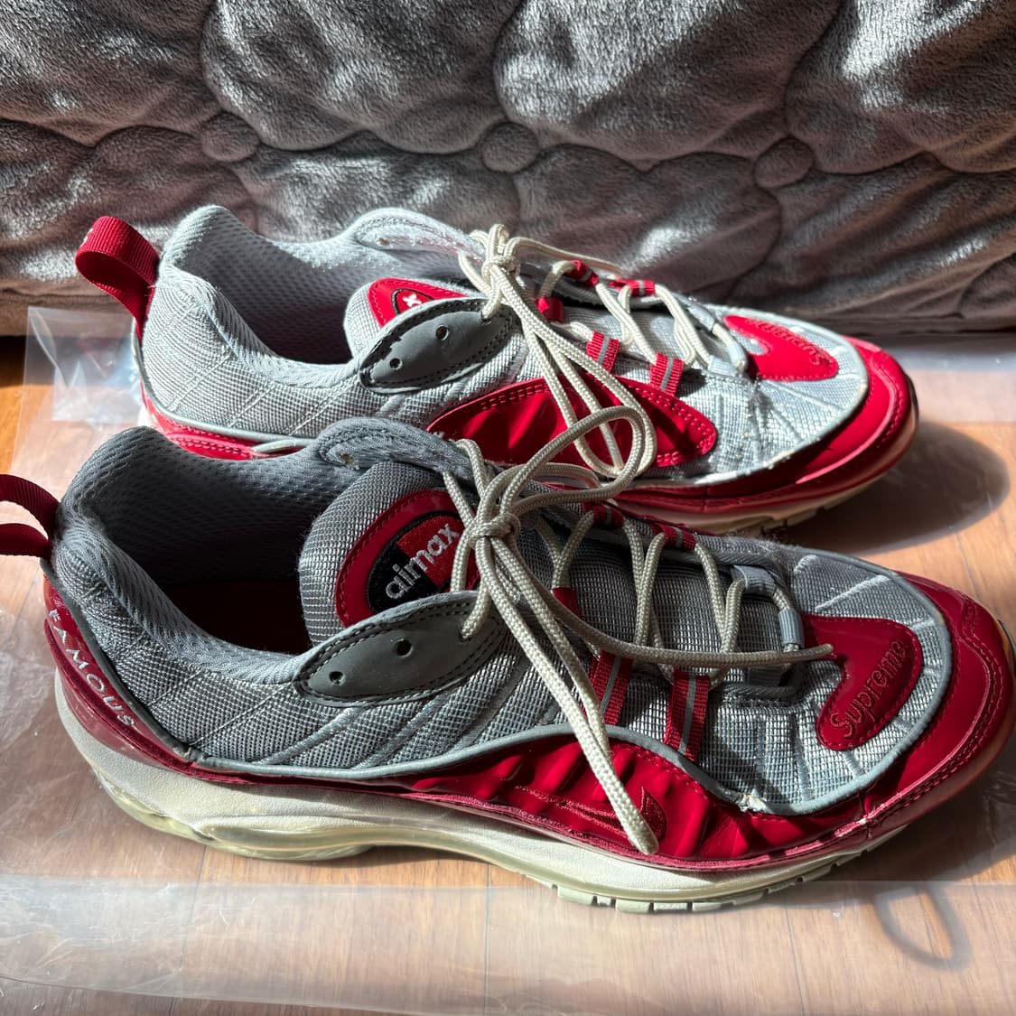 [280] 슈프림 나이키 에어맥스 98 레드 상품이미지5