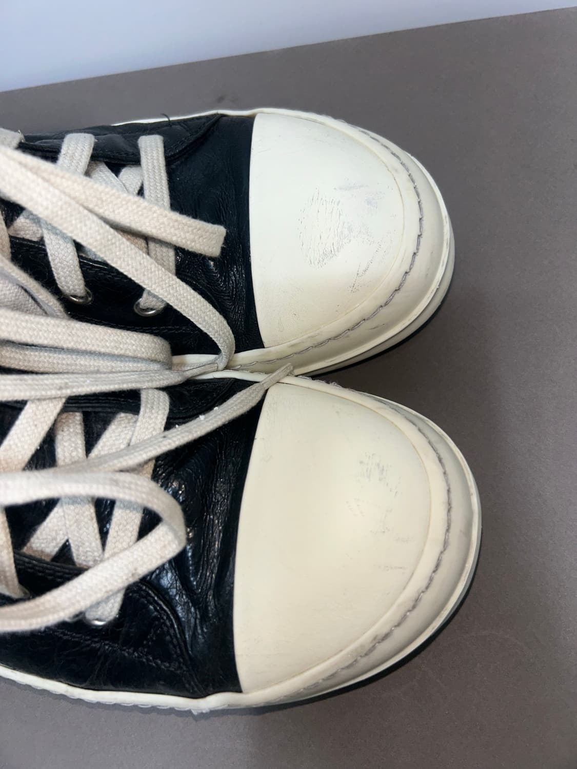 릭오웬스 컨버스 라몬즈 카프스킨 39.5 상품이미지2