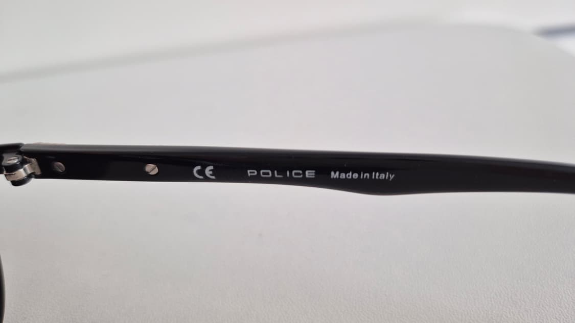 Police 선글라스 8581G col.V531 블랙 (케이스 포 상품이미지3