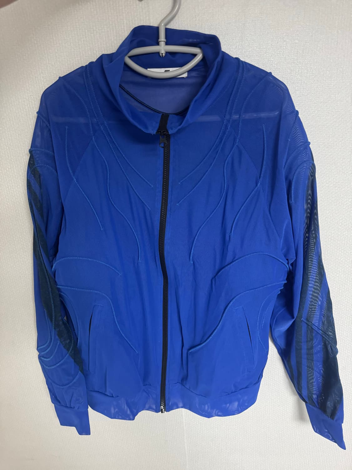 올리샤인더 베인 자켓 m사이즈 상품이미지1