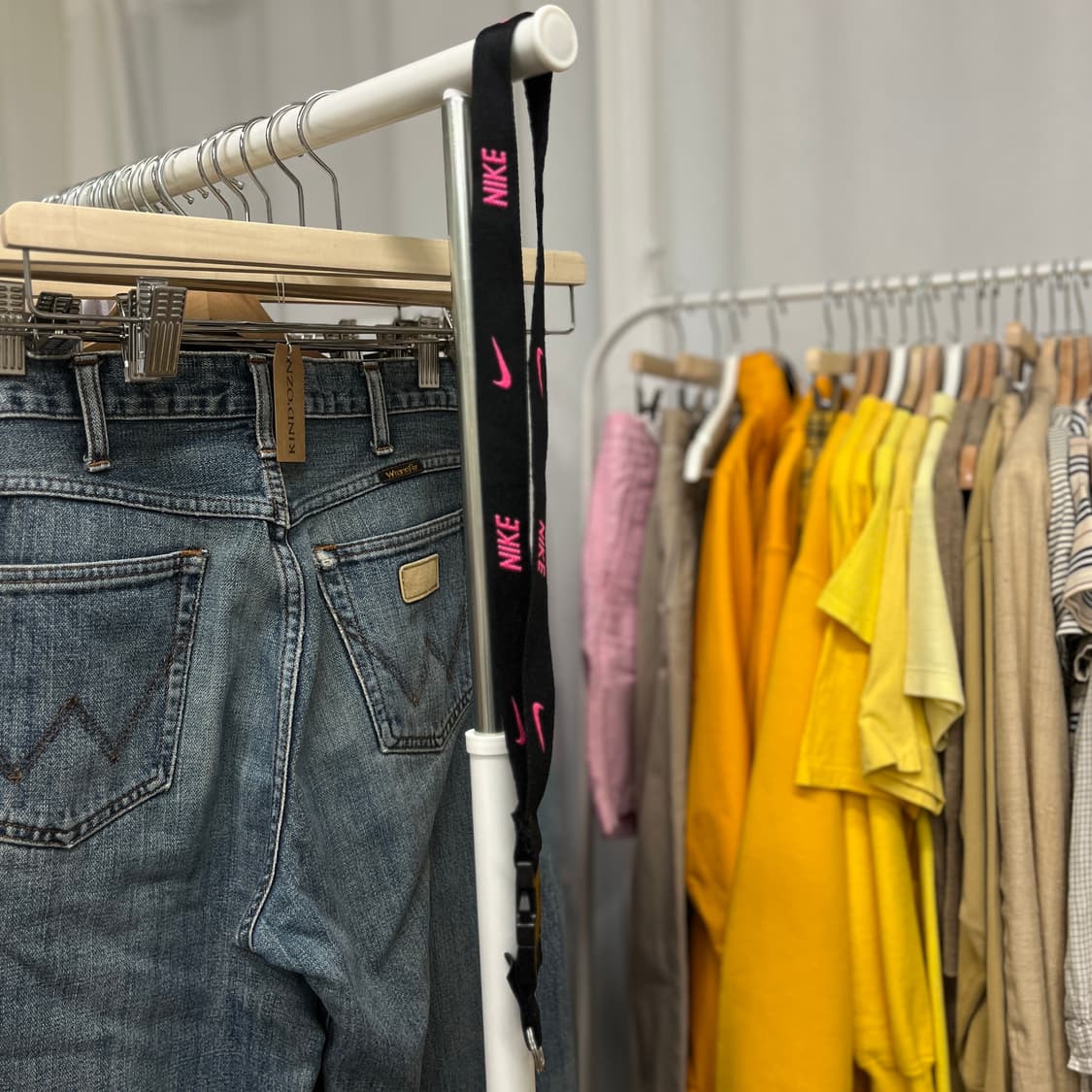 NIKE lanyard ( BLACK PINK ) 상품이미지10