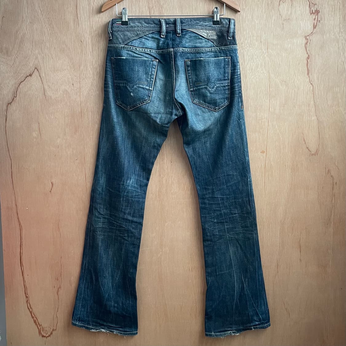 디젤 플레어 데님 팬츠 상품이미지3