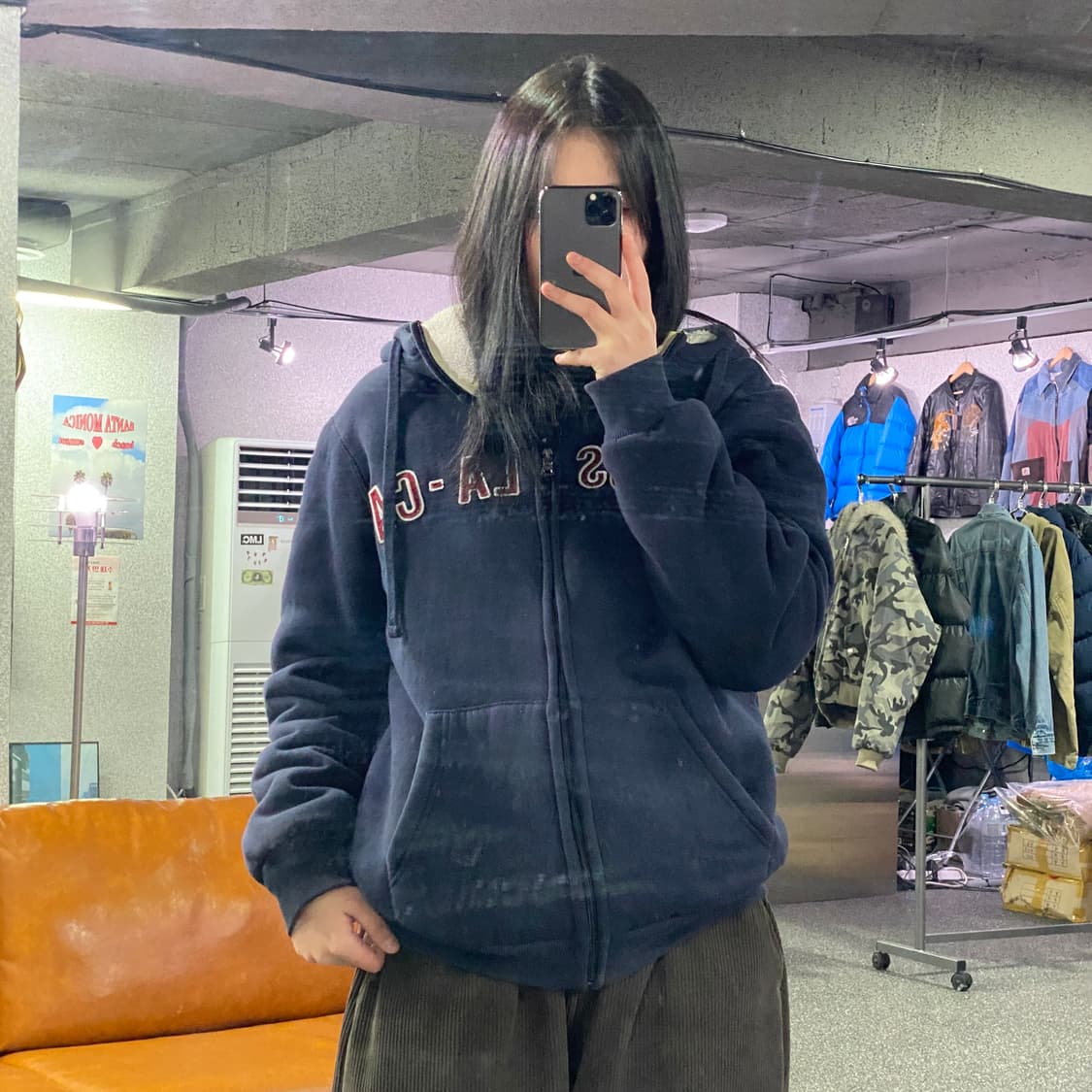 게스 빅로고 보아털 네이비 후드집업 B3841 상품이미지1