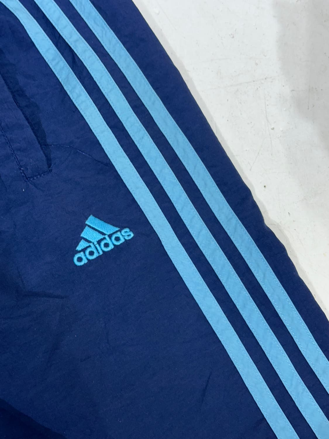 90s 아디다스 네이비 스카이 블루 삼선 와이드 트랙 팬츠  상품이미지6