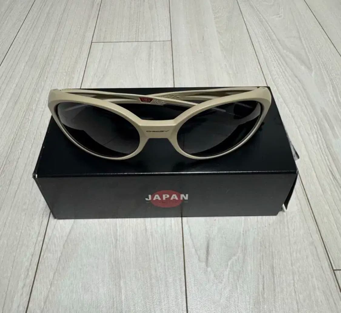 오클리 아이자켓 리덕스 재팬 리미티드 샌드 상품이미지1