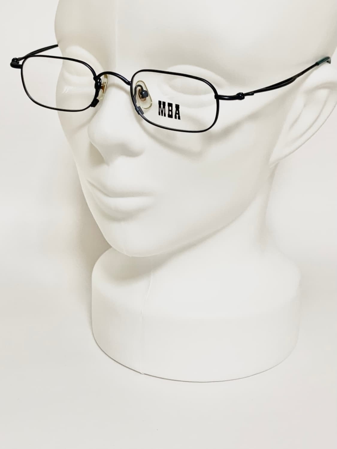 데드스탁  MBA 네이비 미니멀 라운드사각 안경테 72 상품이미지6