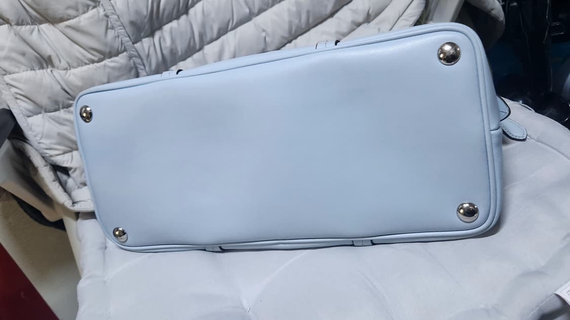 코치 페이튼 레더 코레 돔 사첼 백 상품이미지8