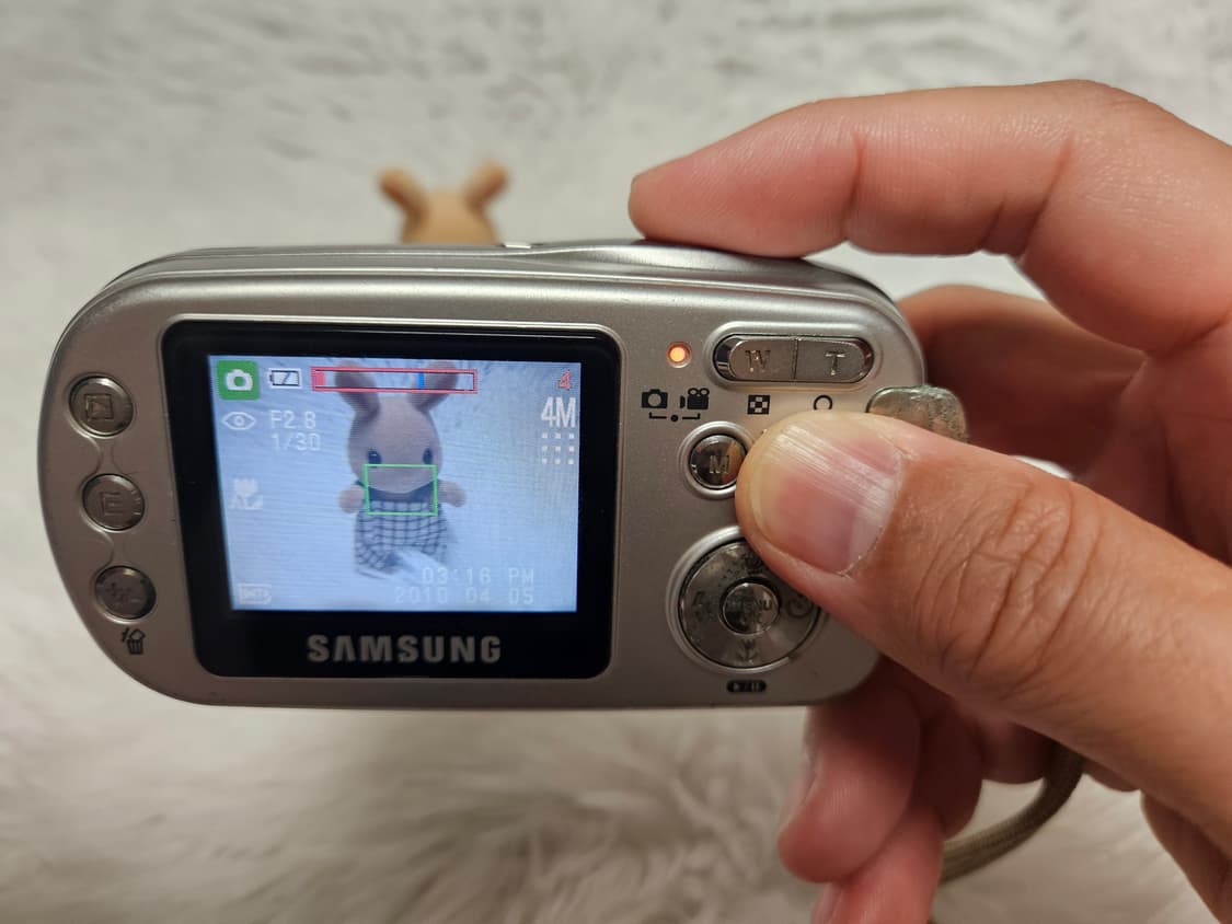 [C급] 삼성 캐녹스 Q1 디지털카메라 중고 판매 상품이미지5