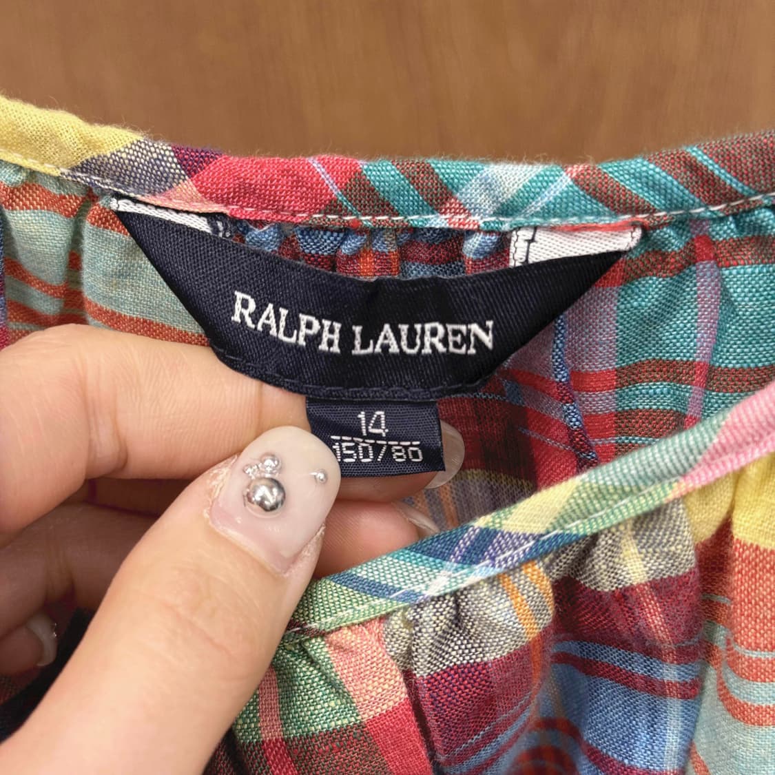 폴로 랄프 로렌 멀티 체크 슬리브리스 원피스 셔링 허리 밴딩 프릴 디테일 상품이미지7