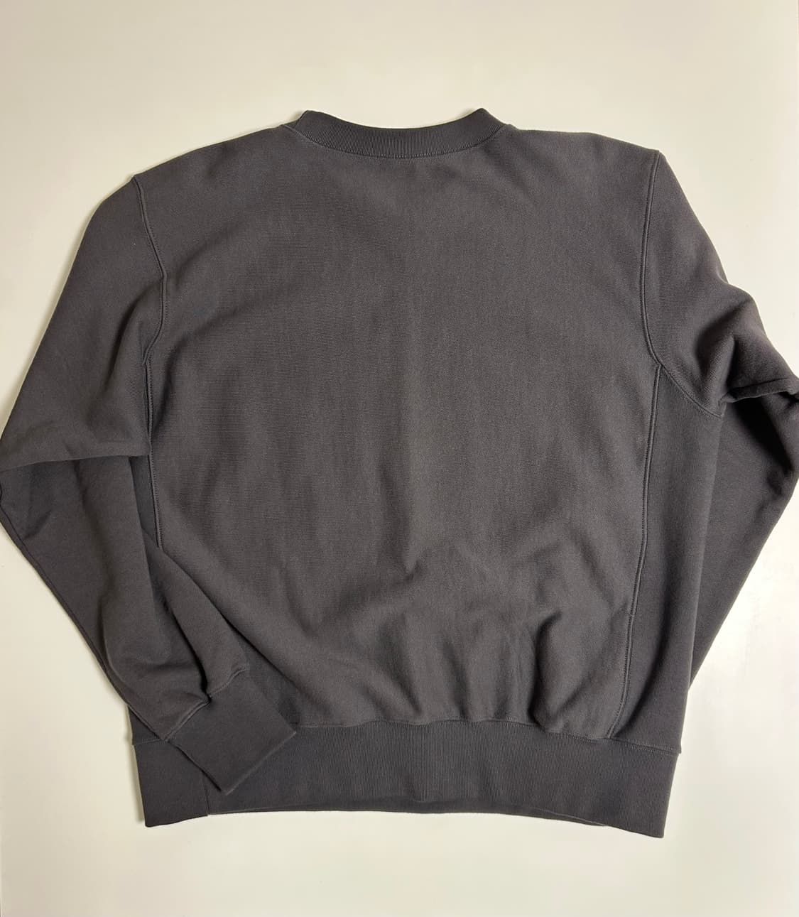 반츠 리버스위브 Sweatshirt 차콜 상품이미지4