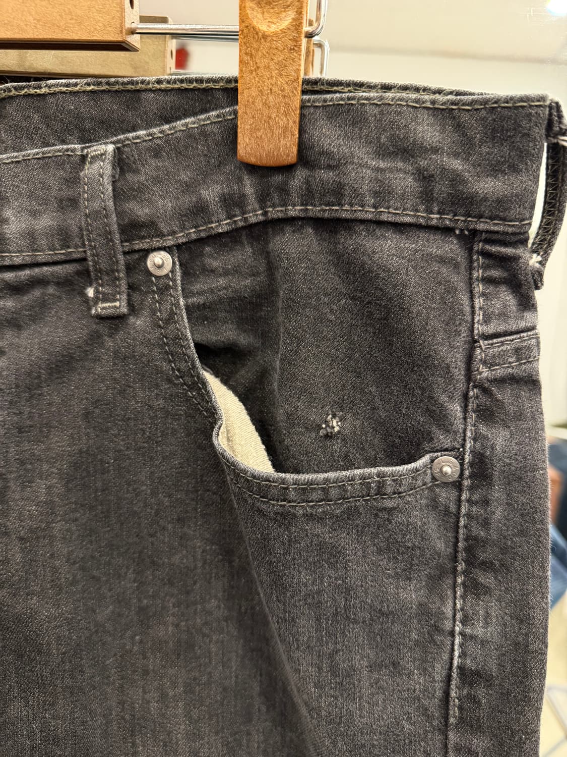 Levis 리바이스 569 흑청 데님 팬츠 (36inch) 상품이미지9