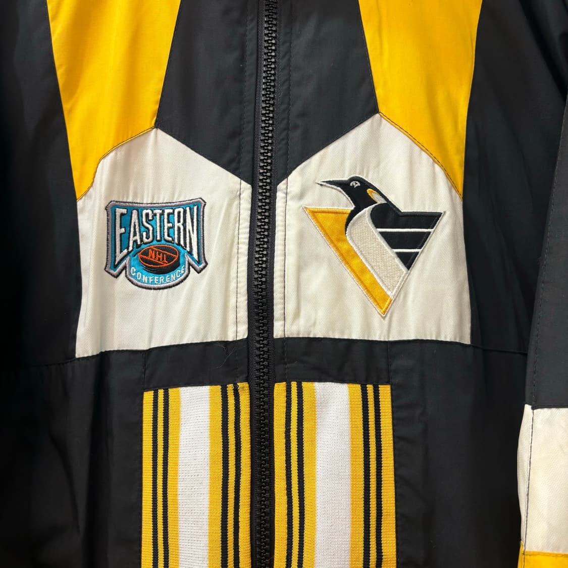 프로 플레이어 X NHL 90s 올드스쿨 피츠버그 펭귄스 리버시블 패딩  상품이미지5