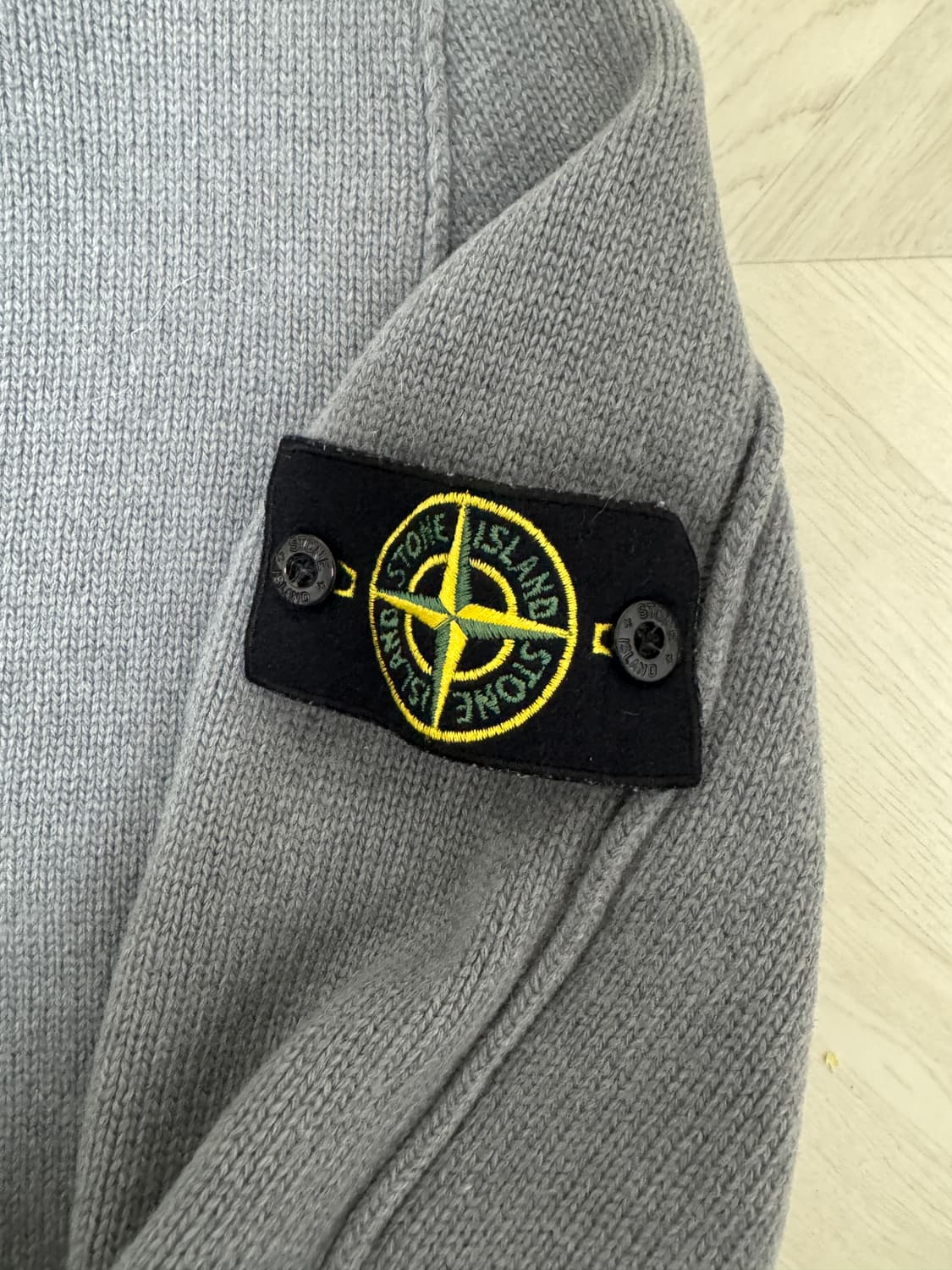 스톤아일랜드 집업 가디건 S 상품이미지2