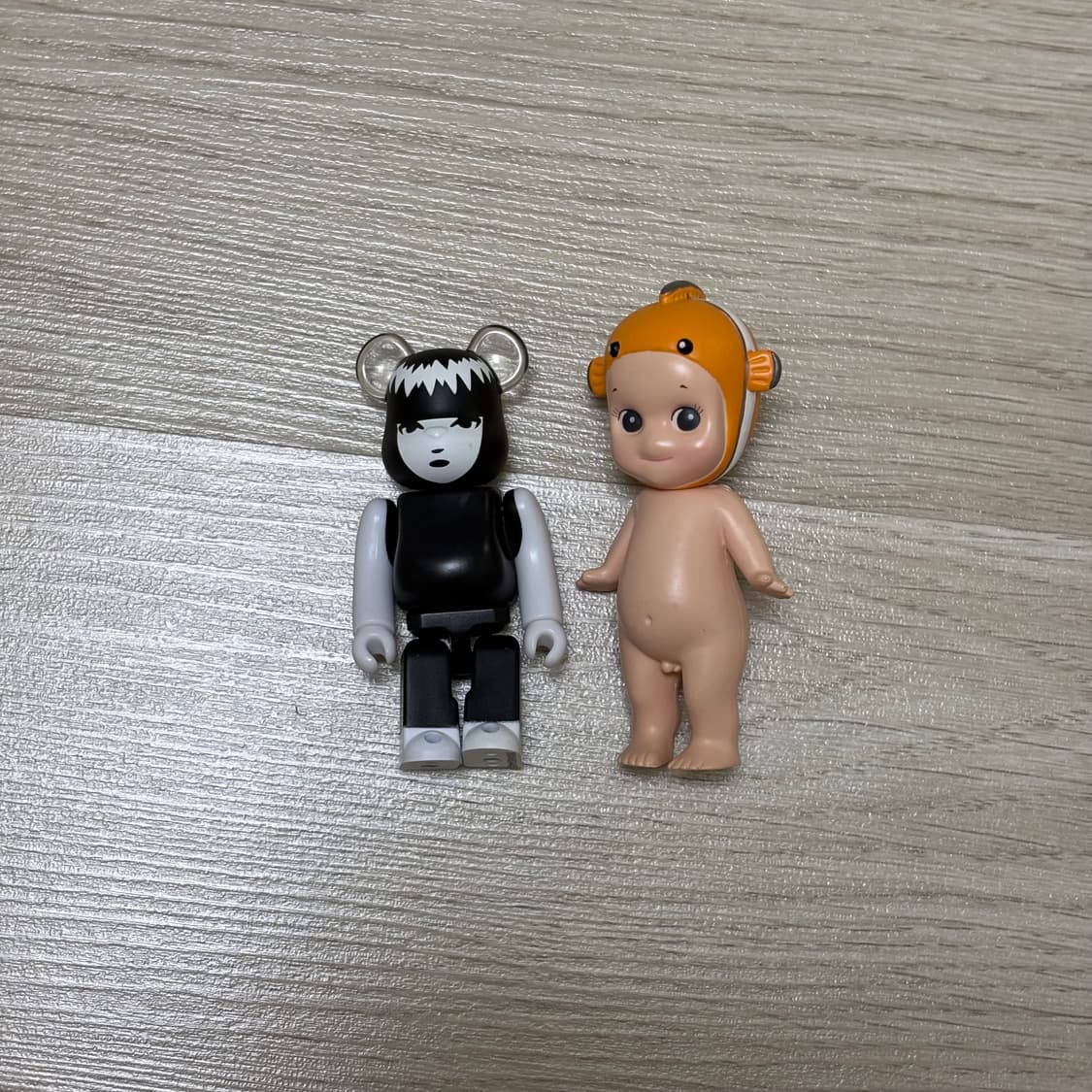 베어브릭 소니엔젤 피규어 상품이미지1