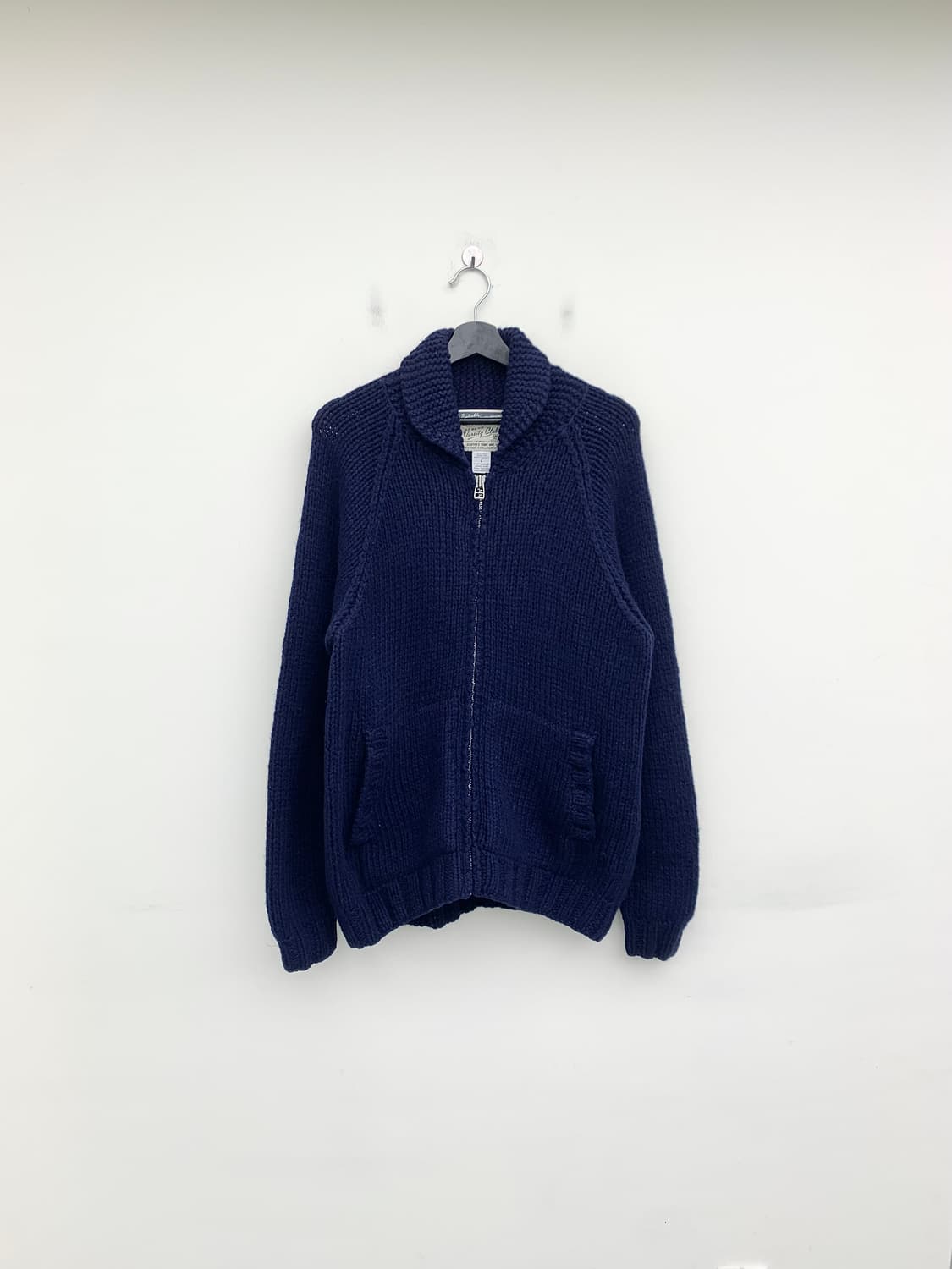 바시티 클럽 네이비 헤비울 가디건  상품이미지1