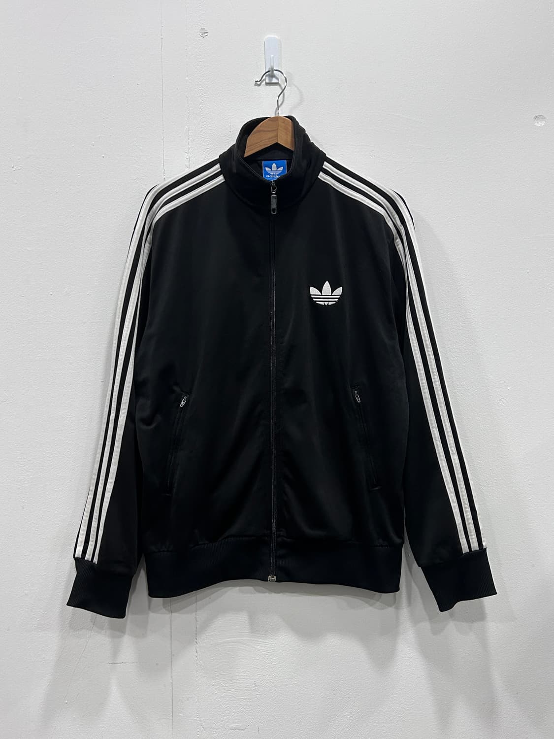 [105] 아디다스 파이어버드 져지 트랙탑 검흰 남성 105사이즈 상품이미지7