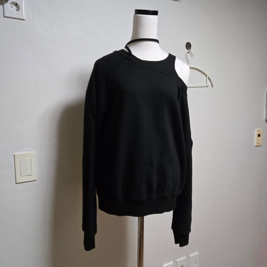 나체 슬릿 코튼 맨투맨  상품이미지6