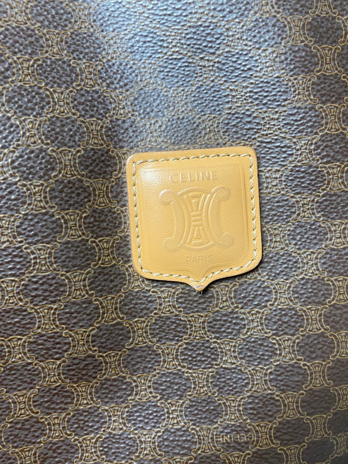 셀린느 마카담 숄더백 주우재백 상품이미지10