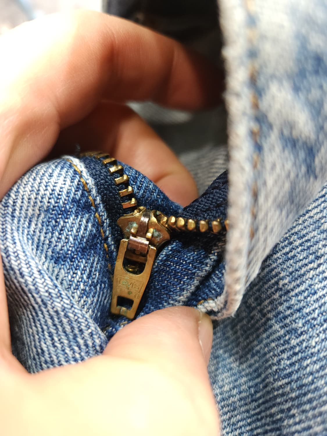 리바이스 90s 616 테이퍼드핏 데님팬츠 빅사이즈

 상품이미지3