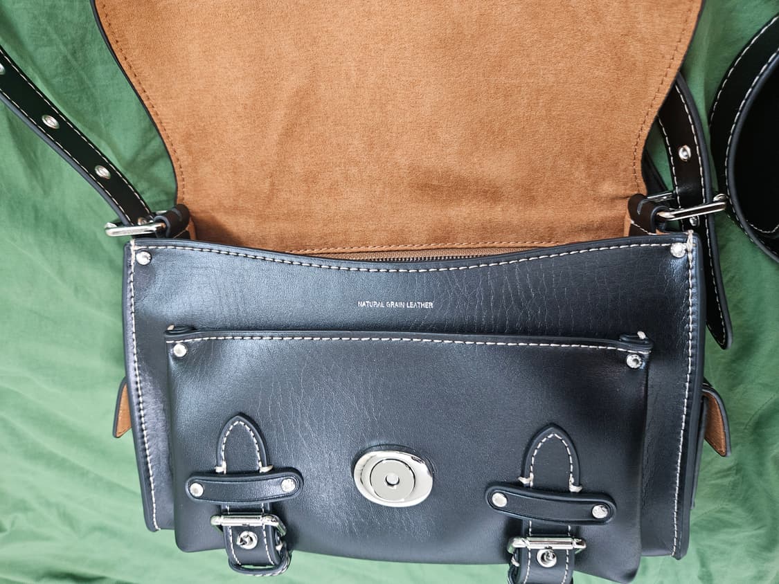 (새상품) 코치 웨스턴 태비 26 상품이미지3