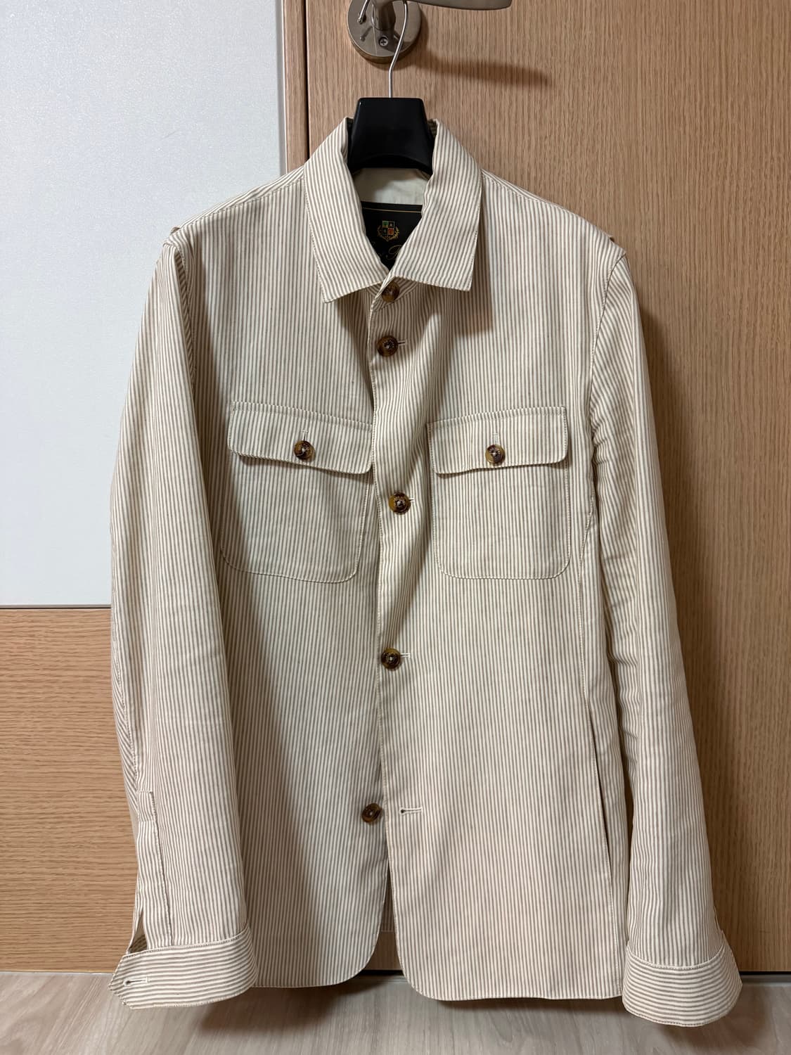 로로피아나(Loro Piana) 린넨 코튼 혼방 스트라이프 사파리 재킷 상품이미지2