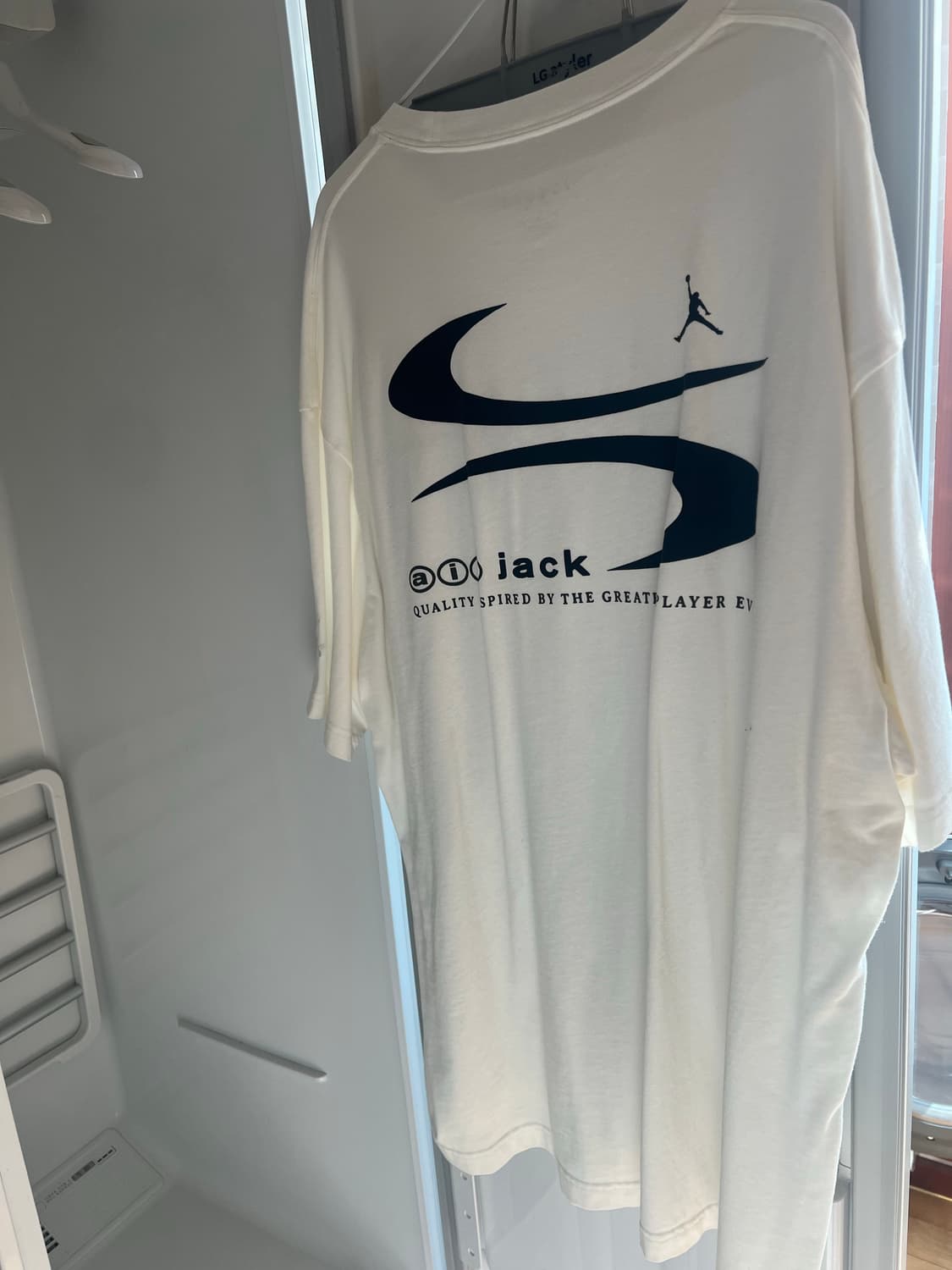 조던 X 트래비스 스캇 반팔 티셔츠 XL 상품이미지3