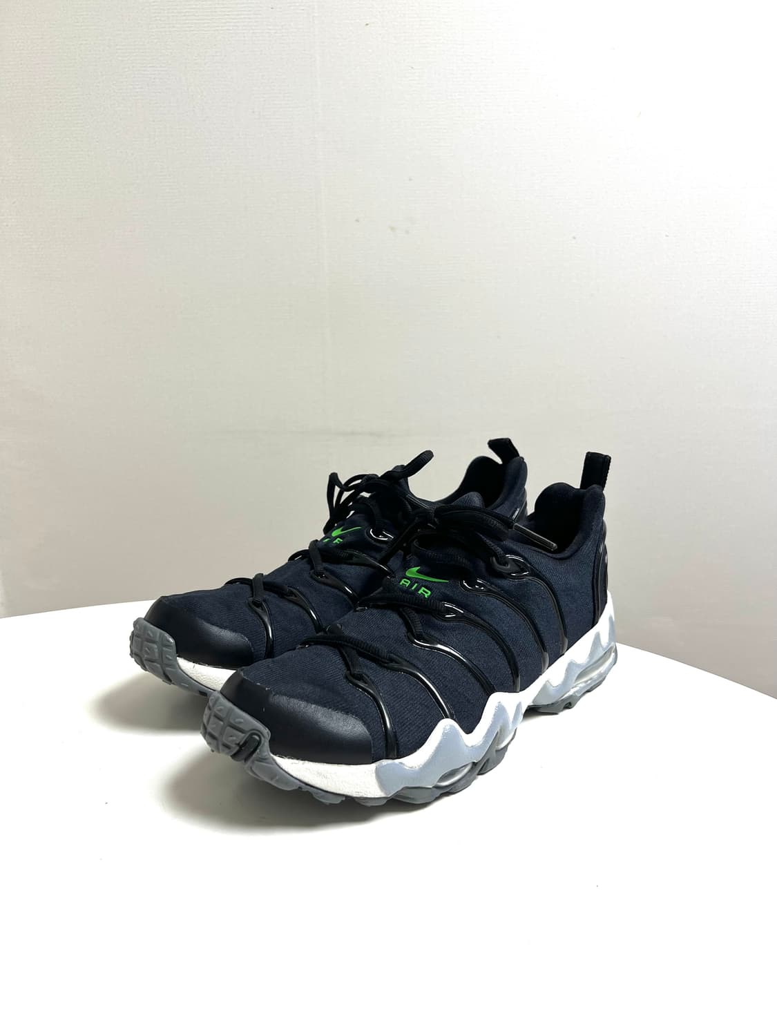 [265] 나이키 에어 줌 세이즈믹 모노톤컬렉션 올검 상품이미지1