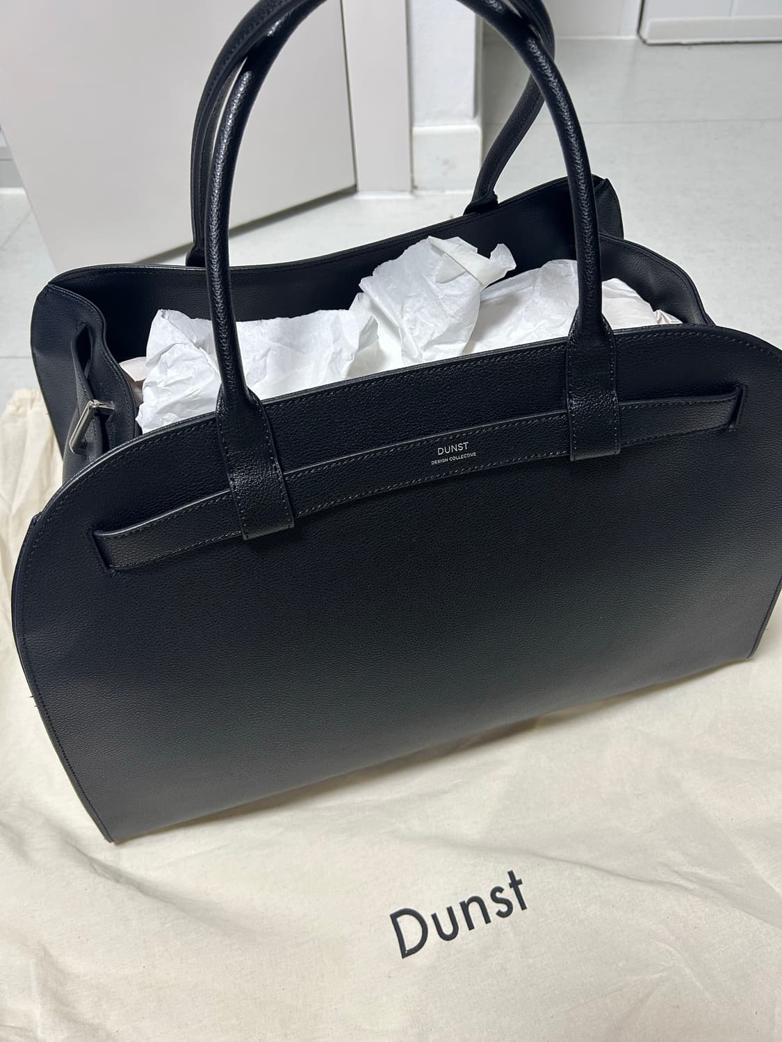 던스트 버클 레더 토트백 라지 사이즈 상품이미지5
