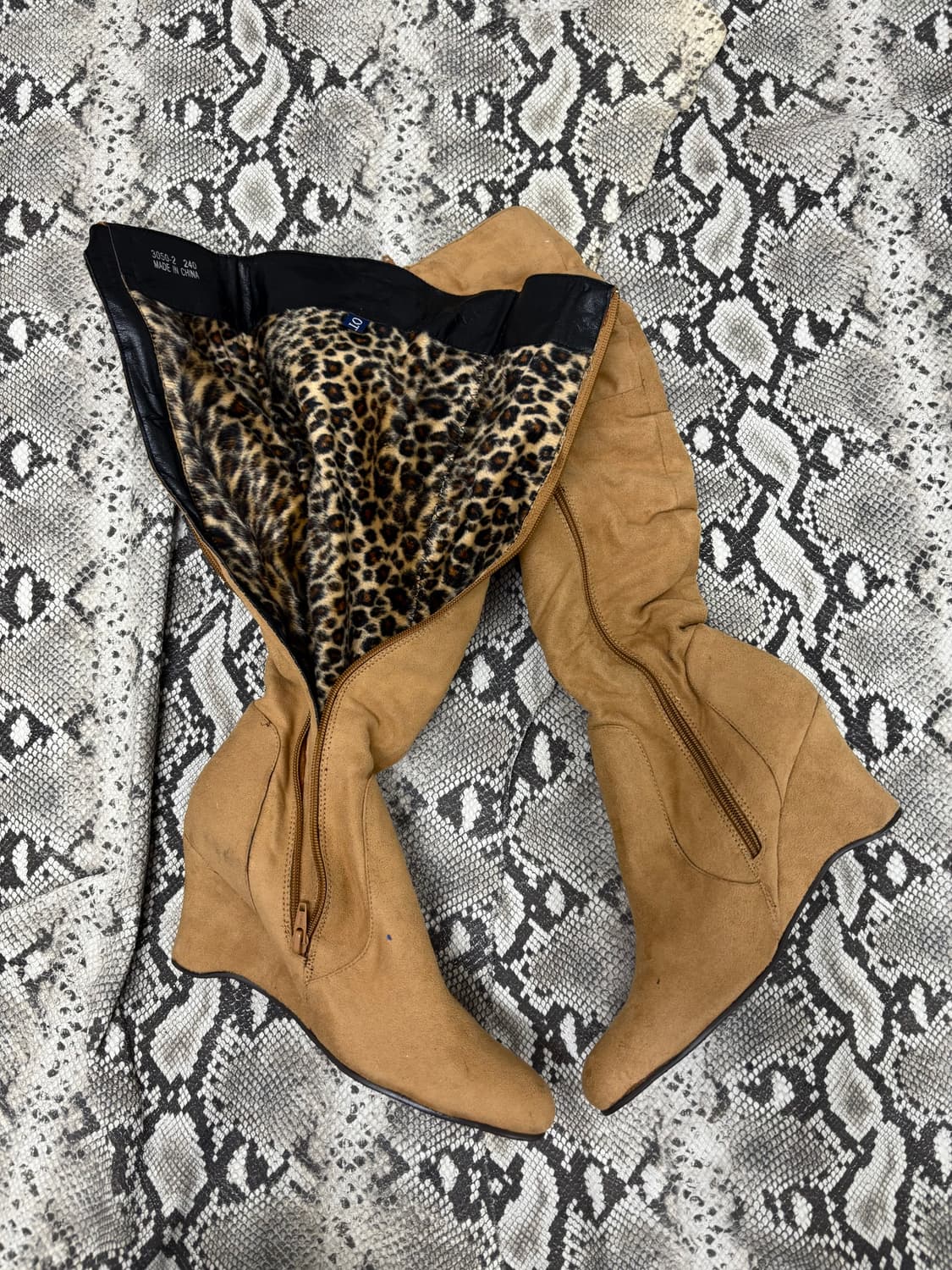 “Vintage” Y2K Leopard Detail Brown Long  상품이미지1
