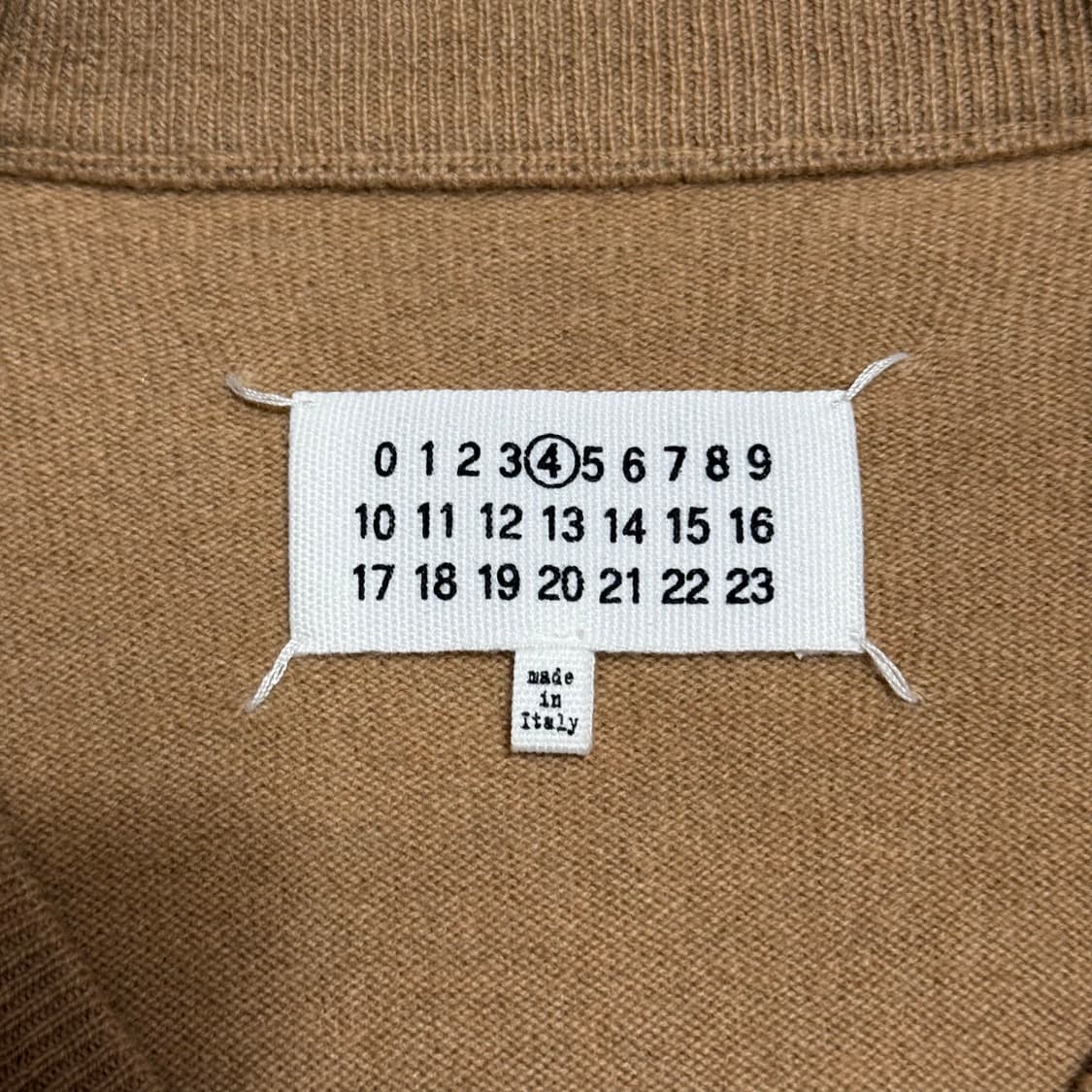 M 메종마르지엘라 베이지 코튼 니트  상품이미지5