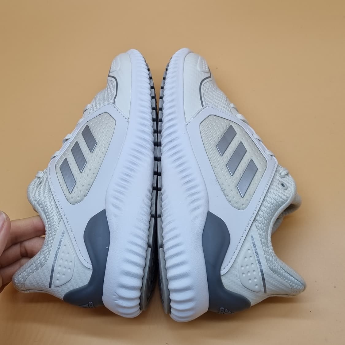 아디다스 클라이마웜 바운스 운동화230 상품이미지5