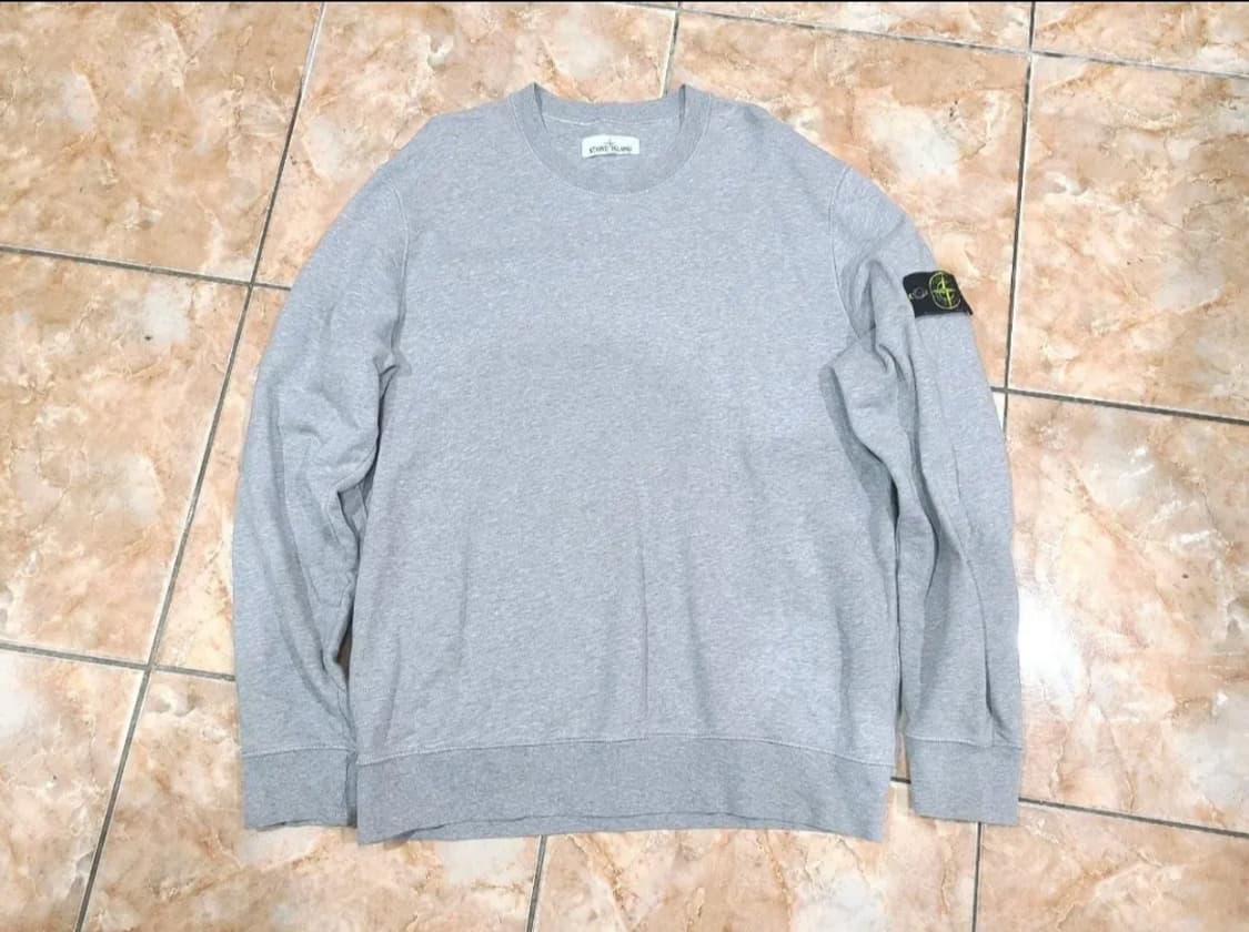 스톤아일랜드 맨투맨 상품이미지1