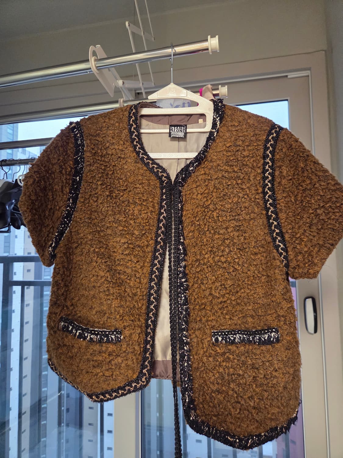 스탠드얼론 부클 트위드 자켓 (24fw) 상품이미지4