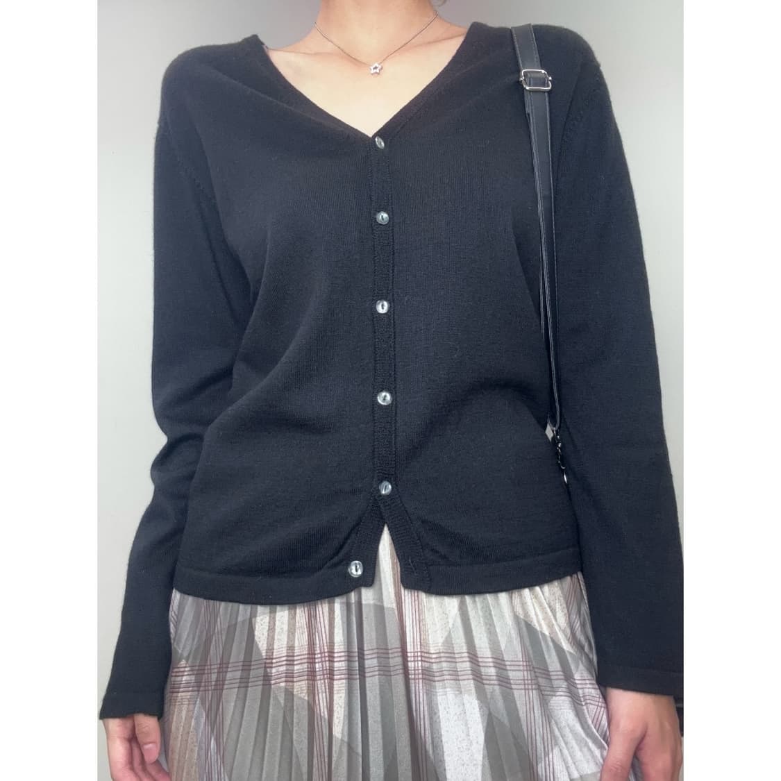 빈티지 블랙 울 가디건 상품이미지1