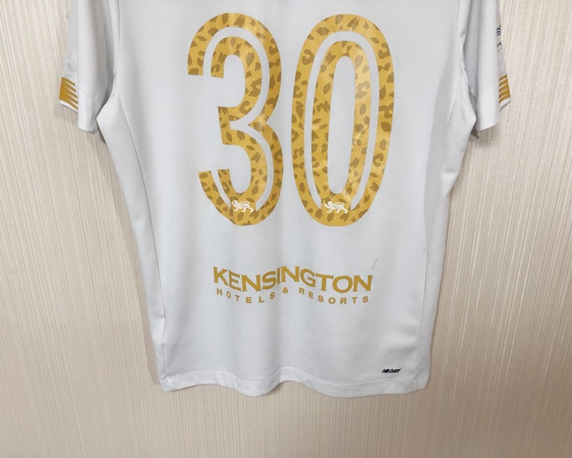 1)뉴발란스 서울이랜드FC 24시즌 10주년 어웨이유니폼 U-18 100 상품이미지10