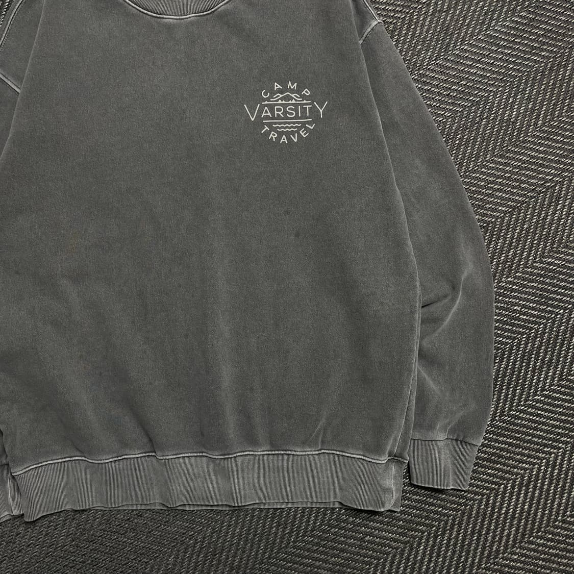 트레블 바시티 빅로고 피그먼트 박시핏 맨투맨o 5119 상품이미지4