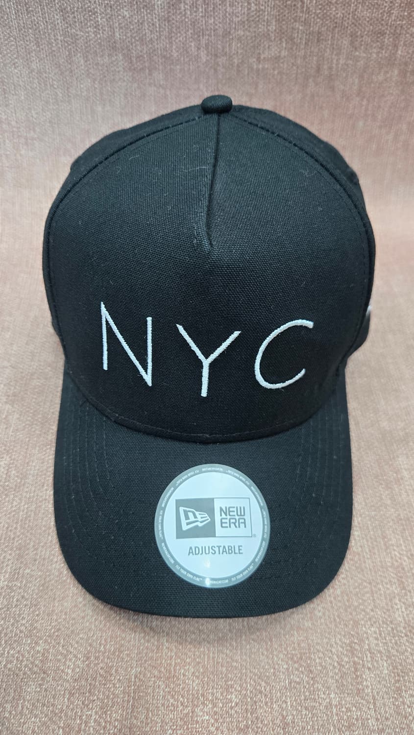 [정품] 뉴에라 NYC 자수 볼캡 블랙 (9FORTY/상태 최상) 상품이미지1