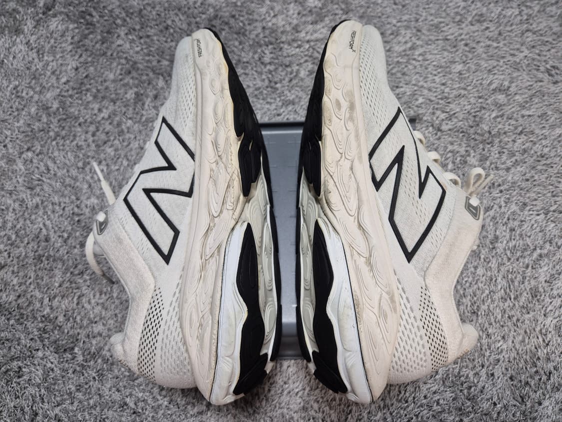 뉴발란스 프레쉬폼 860 런닝화 285 상품이미지5