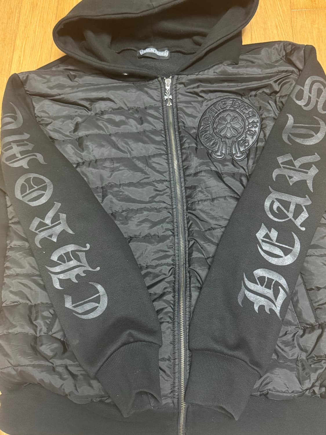 크롬하츠 블랙 니트패딩 상품이미지1